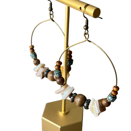Oorbellen rond met natuursteen bruin, koper, wit