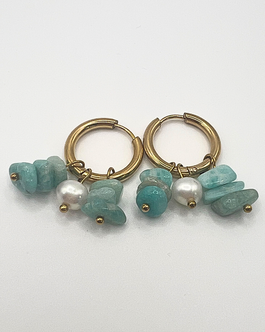 Oorringen met natuursteen turquoise en witte parel