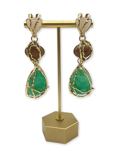 Oorhangers met groene en bruine steen